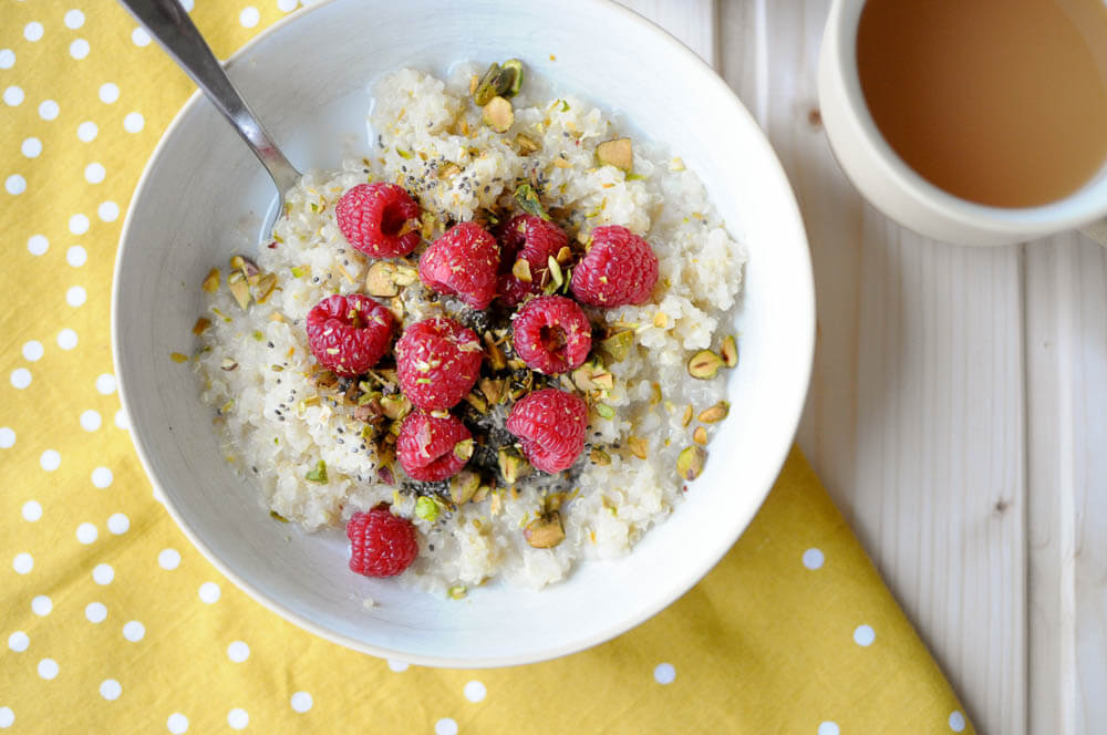 Raspberry Pistachio Quinoa Porridge